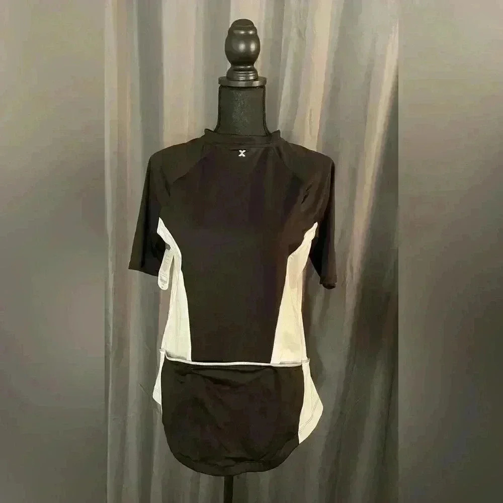 109. Xersion Men’s Cycling Shirt, Size Large, NWT